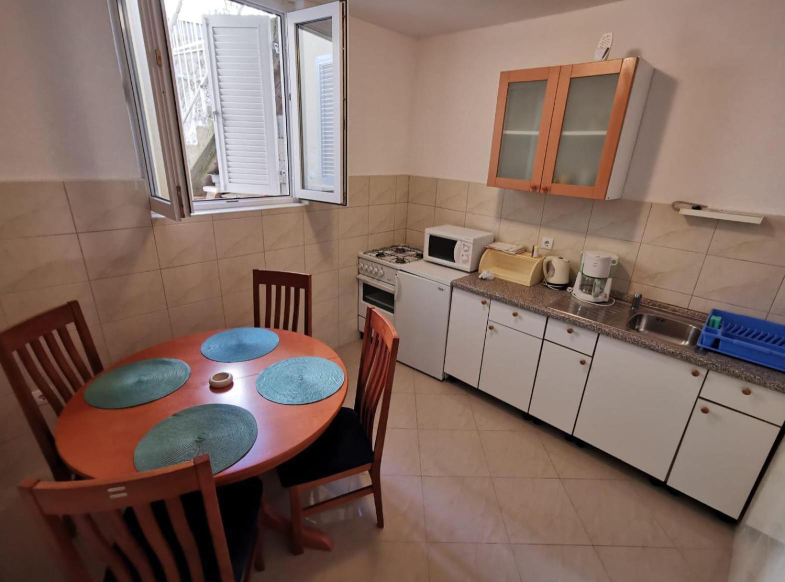Villa Ruza 30M From The Beach Baska Voda Phòng bức ảnh