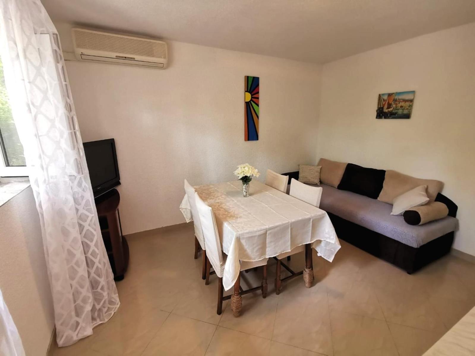 Villa Ruza 30M From The Beach Baska Voda Phòng bức ảnh