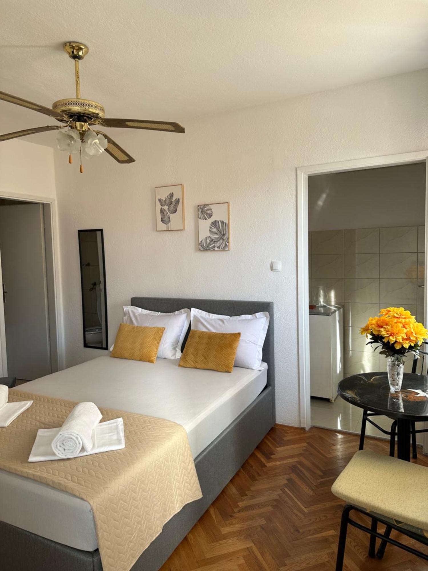 Villa Ruza 30M From The Beach Baska Voda Phòng bức ảnh