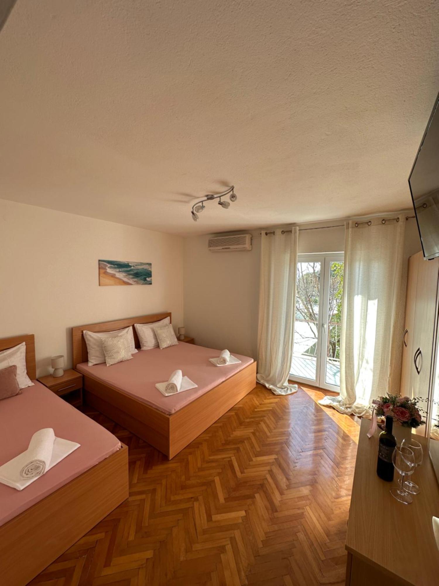 Villa Ruza 30M From The Beach Baska Voda Phòng bức ảnh