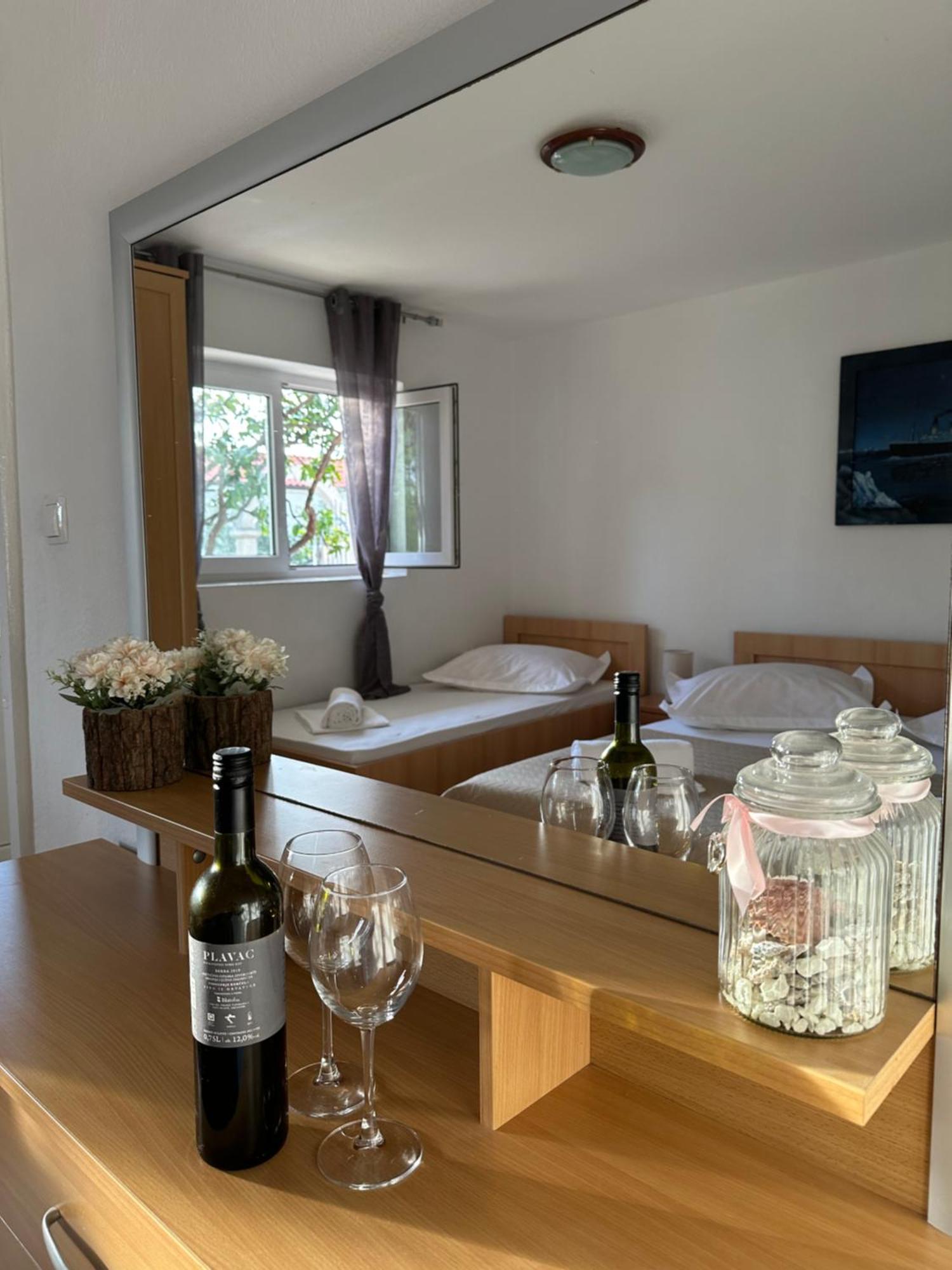 Villa Ruza 30M From The Beach Baska Voda Phòng bức ảnh