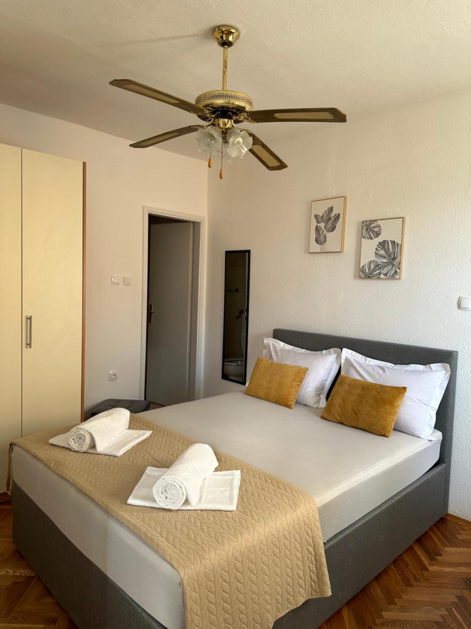 Villa Ruza 30M From The Beach Baska Voda Phòng bức ảnh