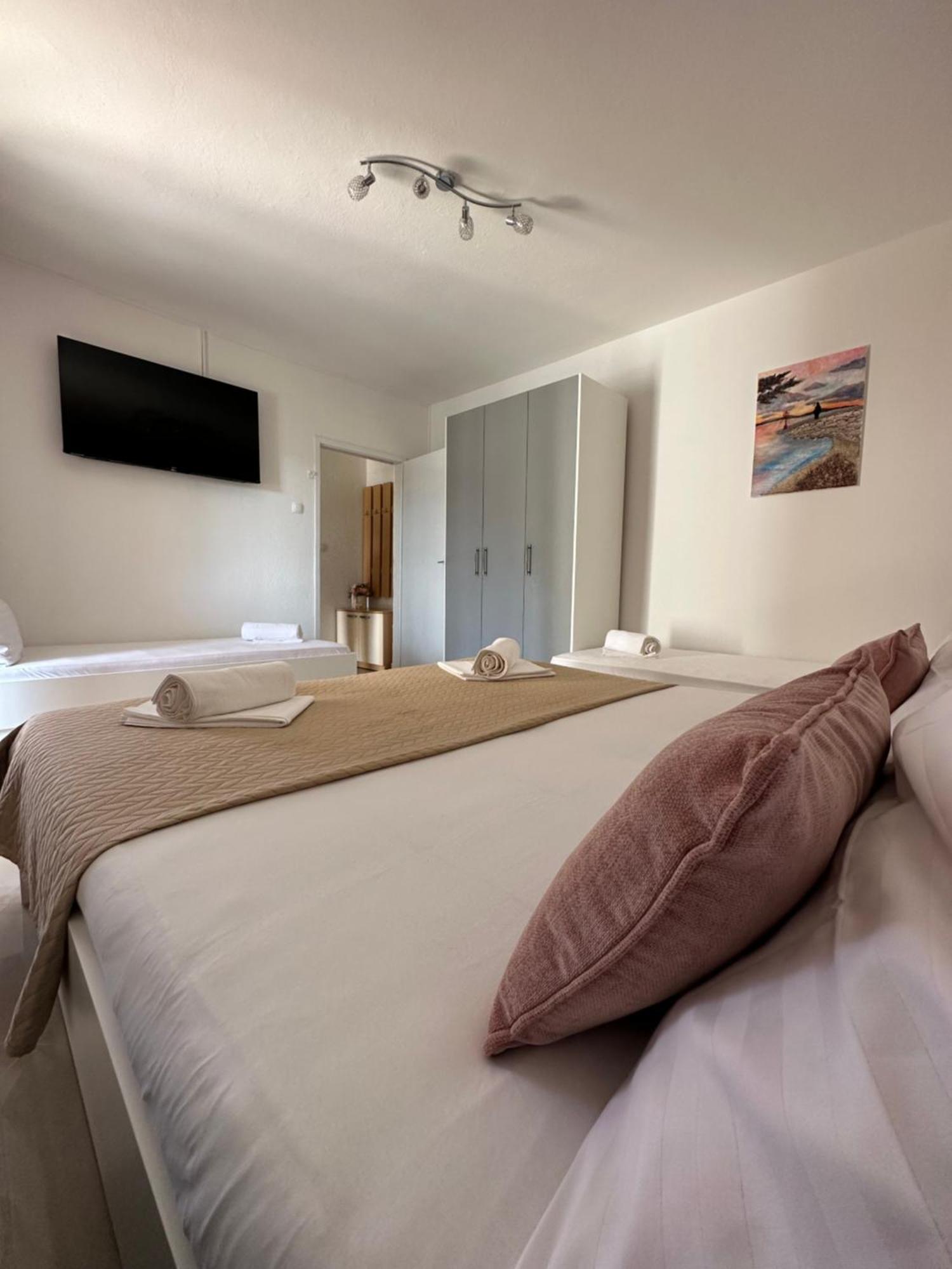 Villa Ruza 30M From The Beach Baska Voda Phòng bức ảnh