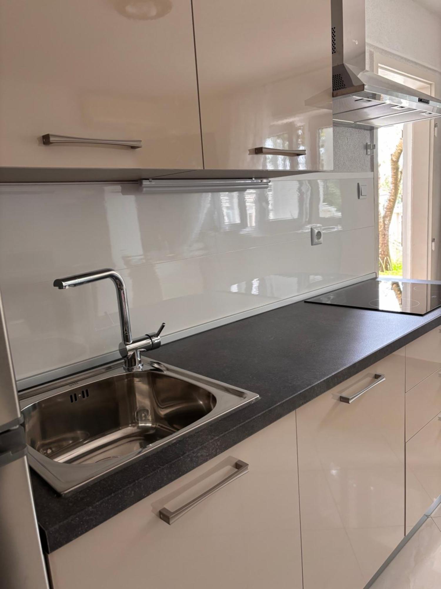 Villa Ruza 30M From The Beach Baska Voda Phòng bức ảnh