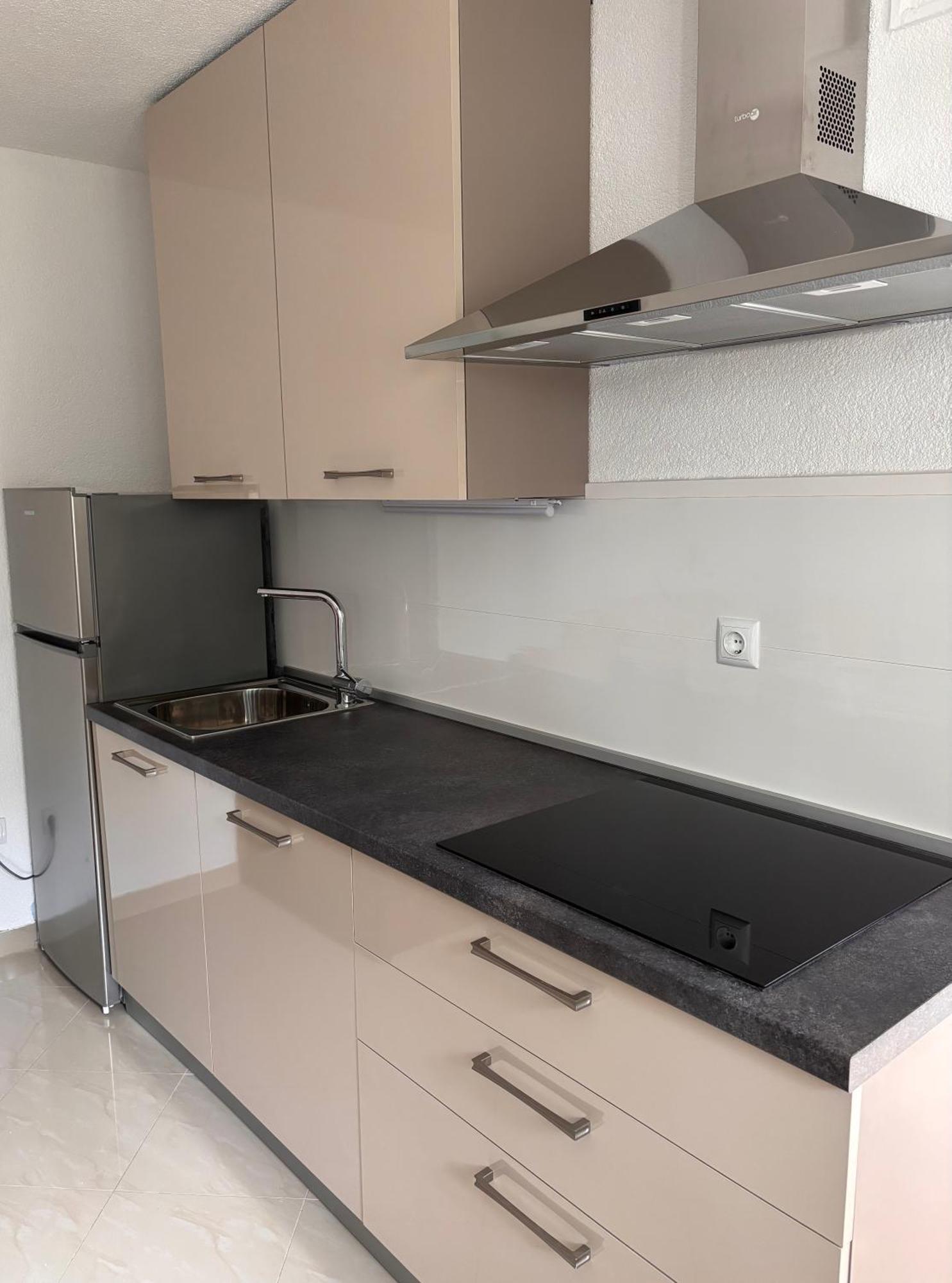 Villa Ruza 30M From The Beach Baska Voda Phòng bức ảnh